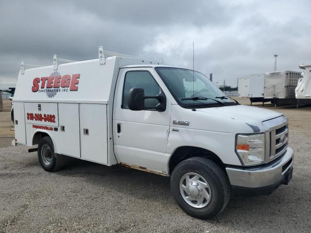  Salvage Ford Econoline