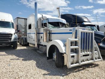  Salvage Peterbilt 379