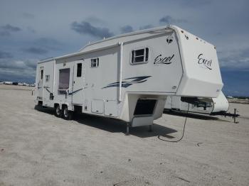  Salvage Exce Camper