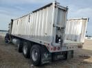 Peterbilt 388 Image 3