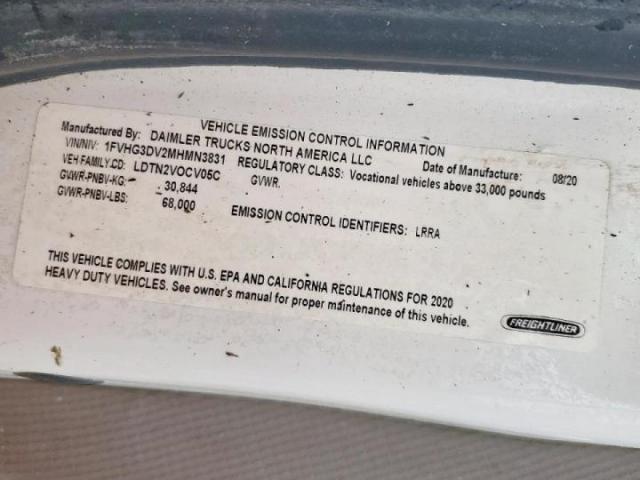 Freightliner 114sd Image 9